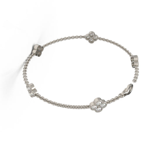 Handmade Four - Leaf Clover Bracelet with Lab - Grown Diamonds (VVS1 - VVS2 Clarity) in Platinum